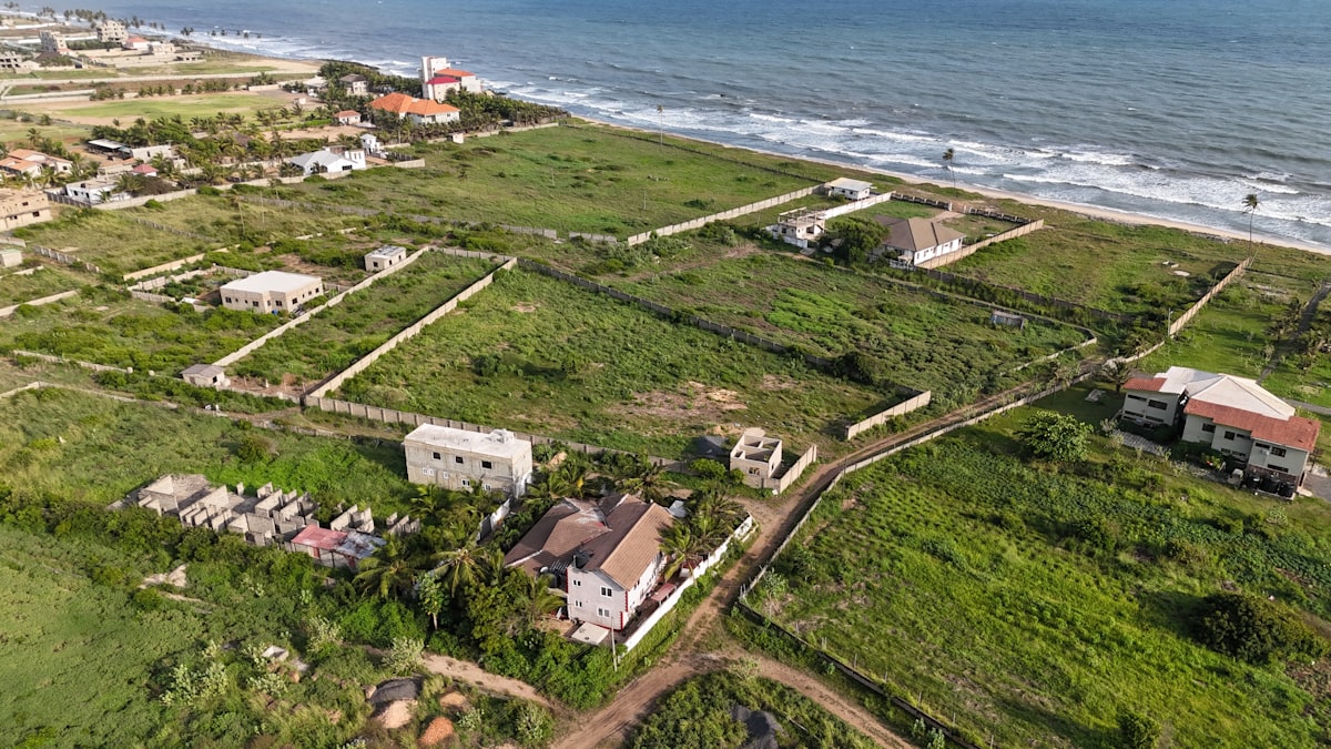 Terrains et villas côtières au Bénin